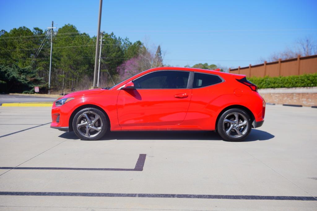 2019 Hyundai Veloster 2.0L Premium photo 8