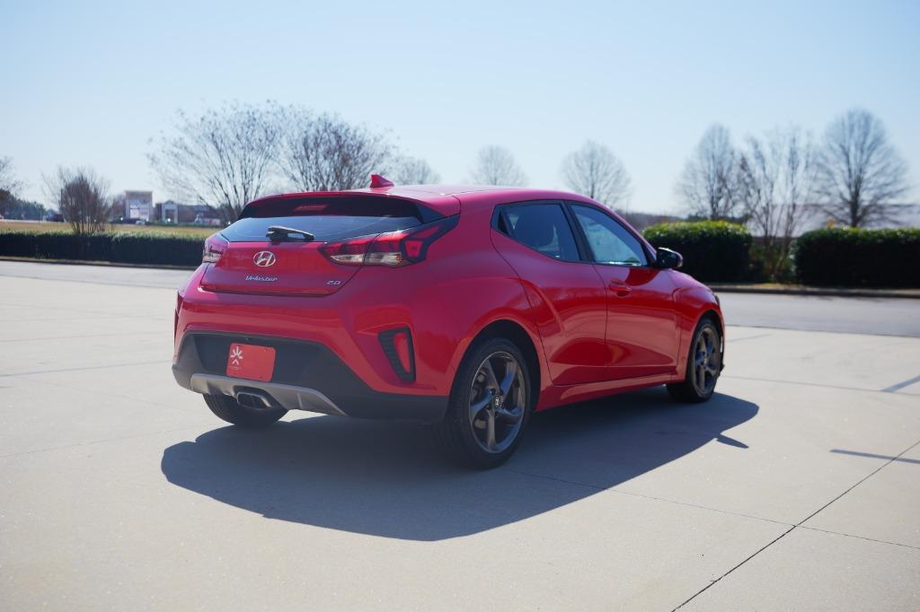 2019 Hyundai Veloster 2.0L Premium photo 5
