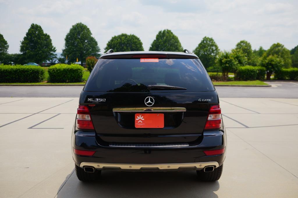 2011 Mercedes Benz ML 4MATIC photo 6