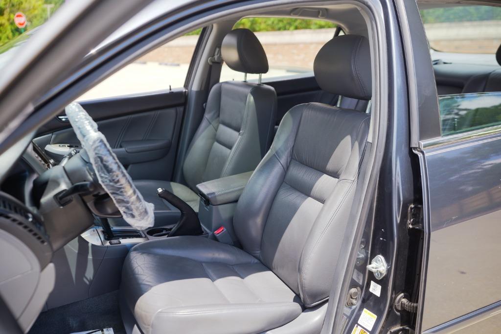 2005 Honda Accord EX photo 17