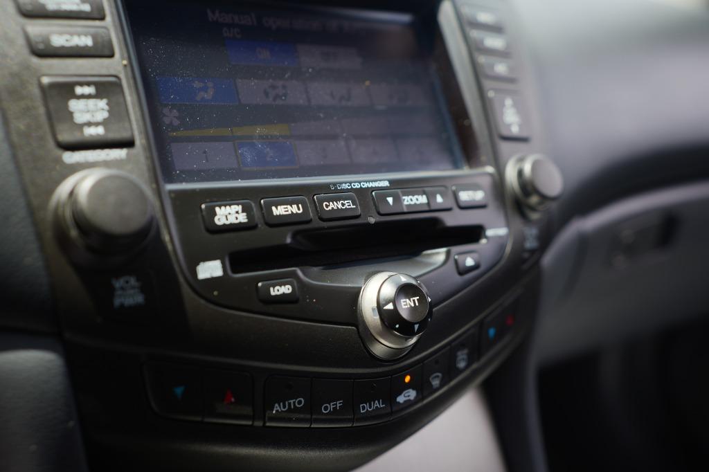 2005 Honda Accord EX photo 33