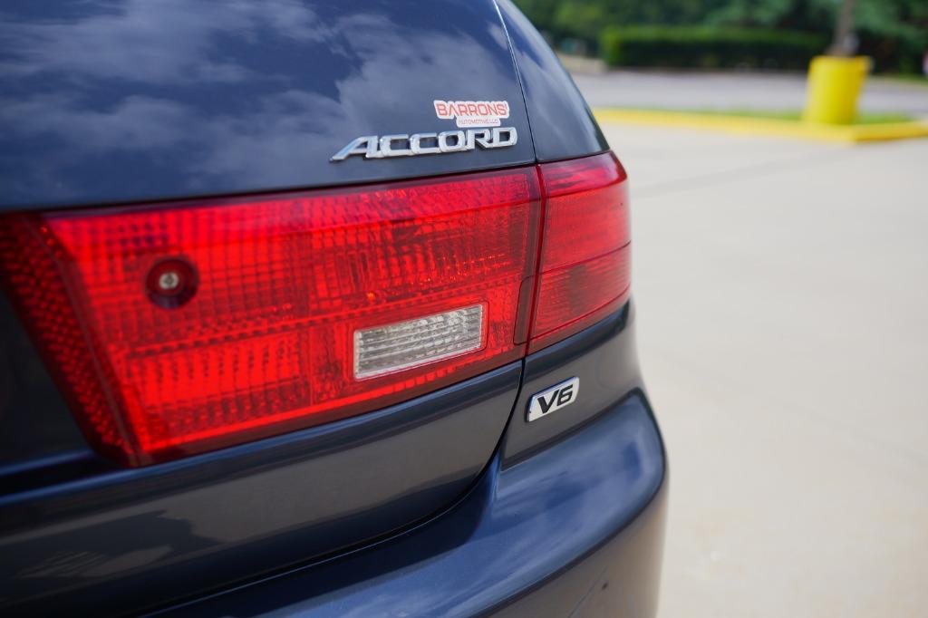 2005 Honda Accord EX photo 14
