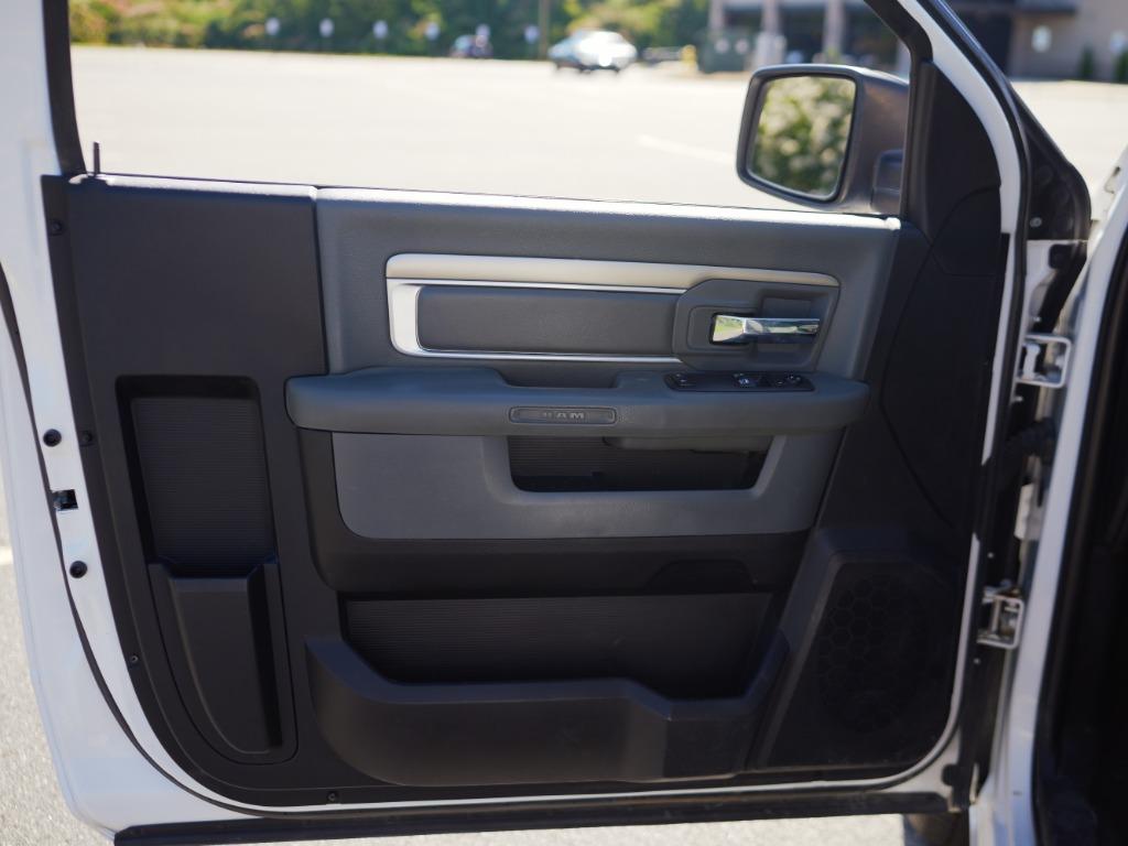 2015 RAM Ram 1500 Pickup Tradesman - Photo 16