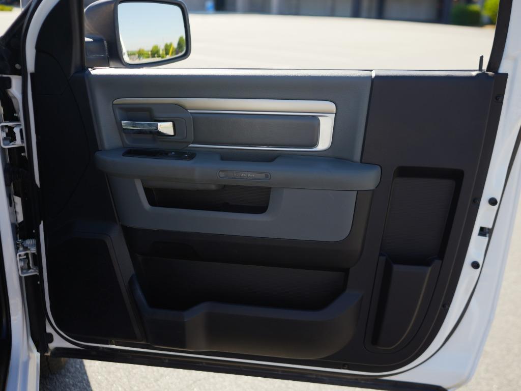 2015 RAM Ram 1500 Pickup Tradesman - Photo 17